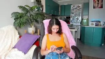 christina_hot cam porn (10-22-2025)
