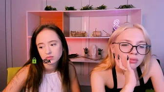 Mia_moah porn chat video 22 October 2025