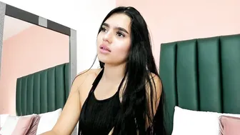 martina_divine_ latina hot webcam porn