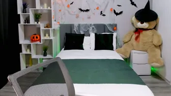 Melaniealves (10-22-2025) dirtytalk