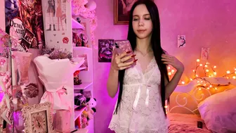 little_milou recorded nude video 277775