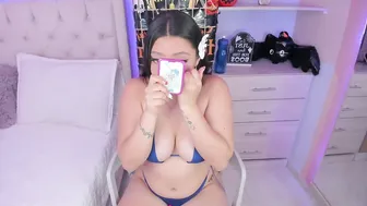 Annybluey hot webcam porn video 10-22-2025