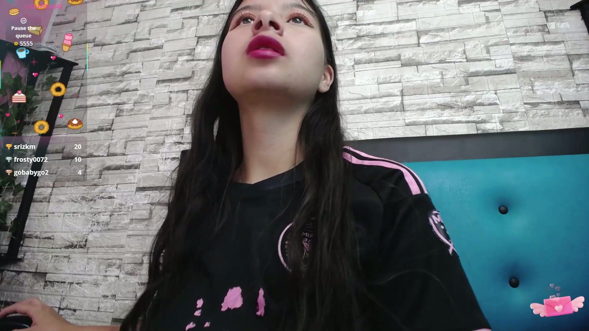 Maily_can 22-Oct-25 cam porn videos