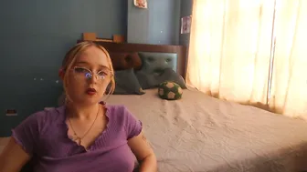 liaroberts1 recorded nude video 277986