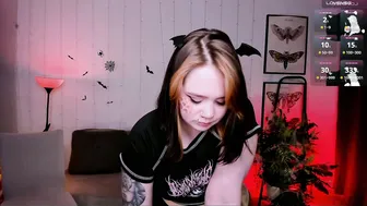 lunaali free cam show nude cam video