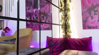 Floraginette01 blowjob horny amateur