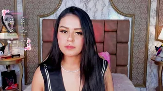 Soffiqueen (10-23-2025) live webcam show