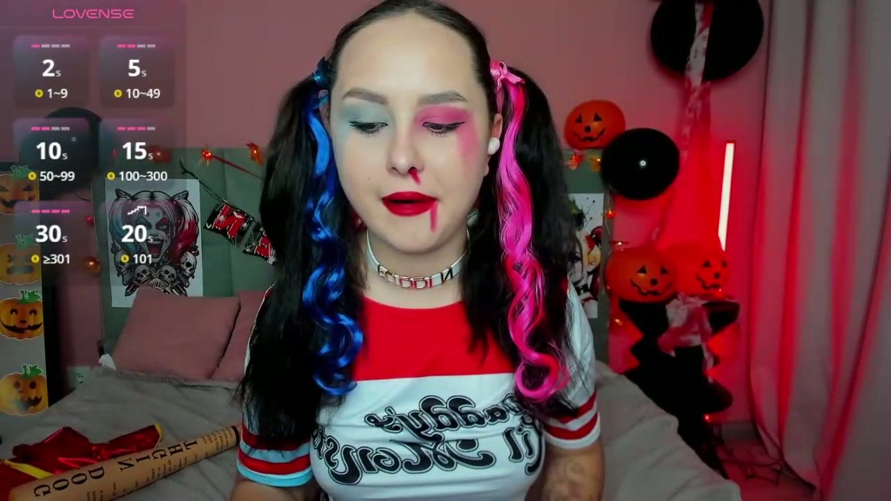 Beatricereeves bigass webcam show