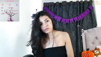 ellajonz asian - 10-23-2025