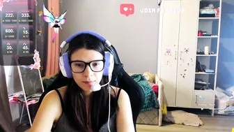 Mollylollipop20 23-Oct-25 porn cam video