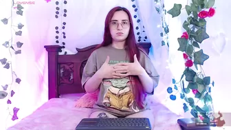 mollylewis18 (05-01-2025) bigboobs
