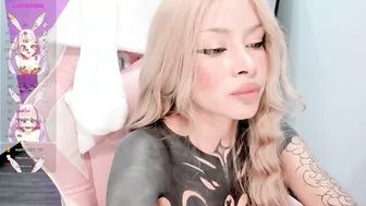heybambino_ blonde sex chat