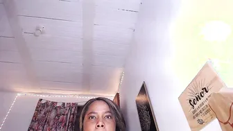 Eysela squirt nude chat