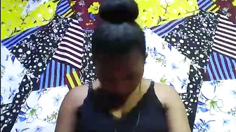 tahiriniah young nude chat