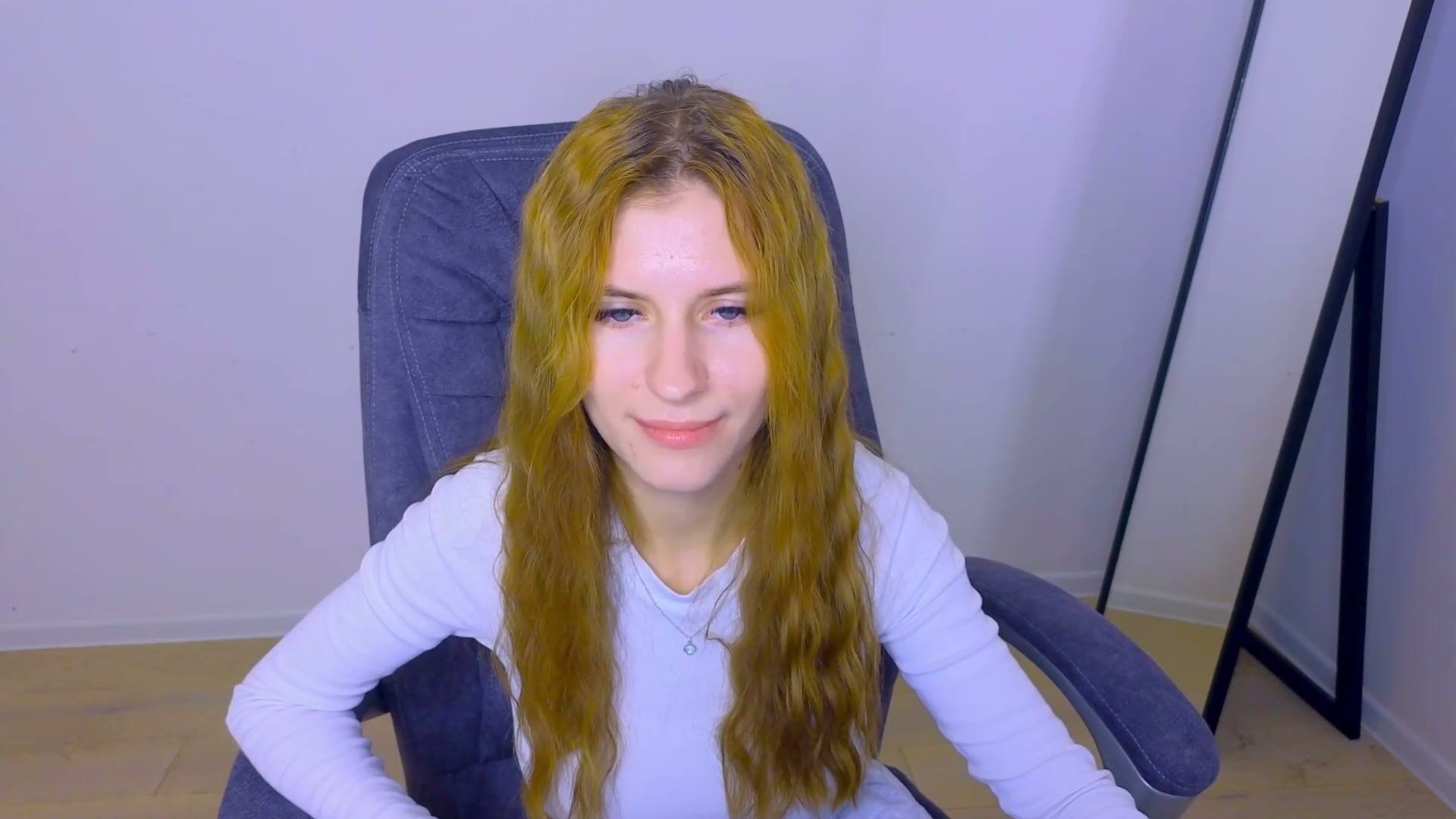 bellafoxi redhead - 23-Oct-2025