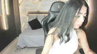Roussegil porn cam chat (10/23/2025)