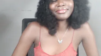 Cum_ebony_xsecret amateur cam - 10-23-2025