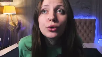 Lilavame webcam chat 10/23/2025