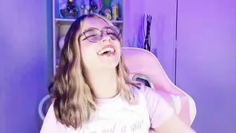 Emilykarterr squirt sex chat cam