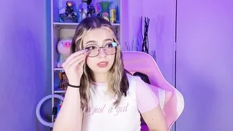 Emilykarterr squirt sex chat cam