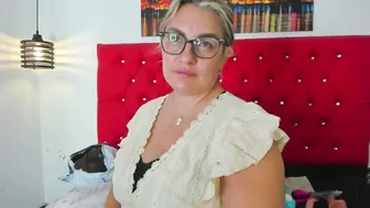 sweet__mature sex chat (10-23-2025)