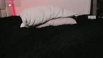 evaevanscute on cam - (10/24/2025)