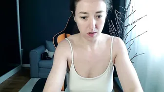 Piscesgirl06 posing on webcam (10-24-2025)