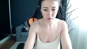 Piscesgirl06 posing on webcam (10-24-2025)