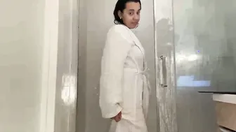 _elena_barra cam sex porn - 10-24-2025