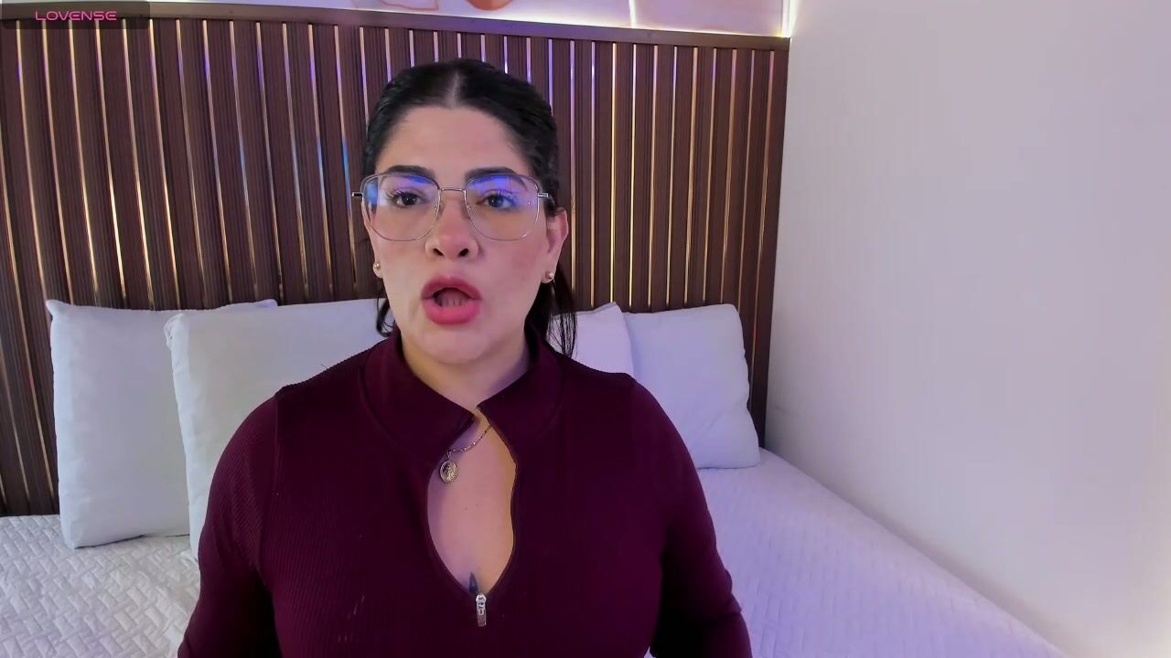 Roxie_ns naked (10/24/2025)