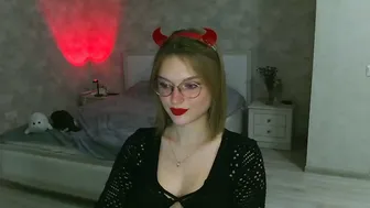 Missmariat (10/24/2025)
