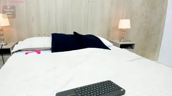 Mariana_allen naked 24 October 2025