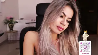 Natalimurr tease - (10-25-2025)