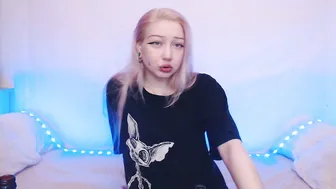 hardcore_x blonde - 10/25/2025