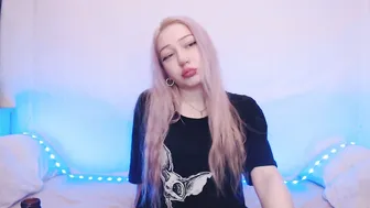 hardcore_x blonde - 10/25/2025