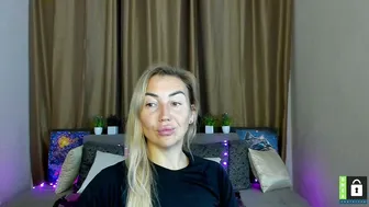 ay_kiss_jully recorded nude video 285357