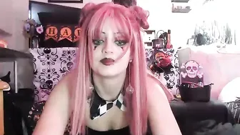 Softgothprincess webcam show 25 October 2025