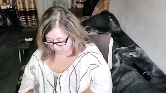 Tviks 10-25-2025 cum