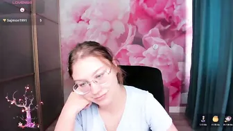 Angelinalow lovense on live cam