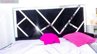 iisabella_noa (10-25-2025)