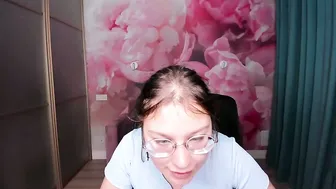 angelinalow video (10-25-2025)
