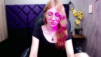 Chloecampbell03 blonde cam show