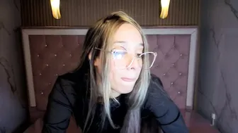 Megan_collins_b porn chat 25 October 2025