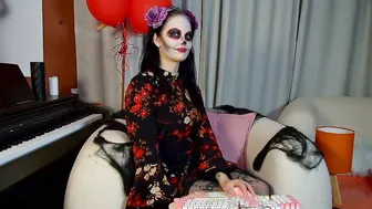 mollymillsen recorded nude video 287370