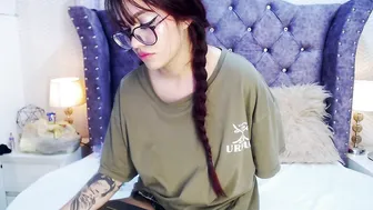 Raven_love_ webcam show (10-26-2025)