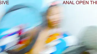 Maylin_floresita posing on webcam (10-26-2025)