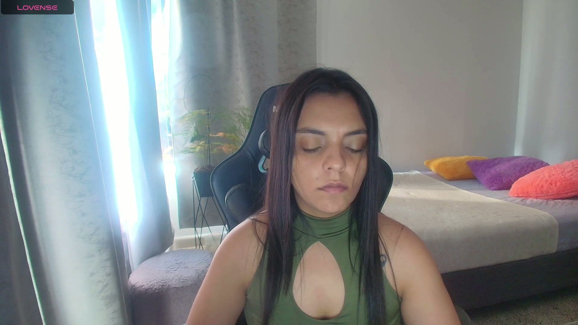 thays_mawakye01 cam girl chat nude on cam