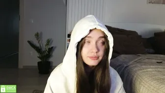 Evi_woow amateur cam (10-26-2025)