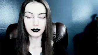 _naamah mistress (10/26/2025)