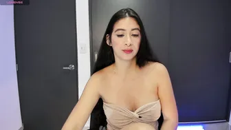Aandreamartinez1 chat porn - 10-26-2025